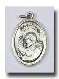 Medal - St. Pio - Antique silver - 754