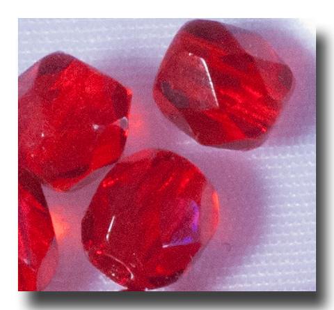 Facet Glass beads, 4mm - Siam Ruby Red (July) - 6085