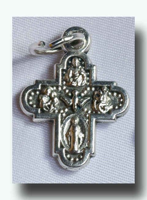 Medal - 4 Way Cross - Antique silvertone, 3/4in - 737